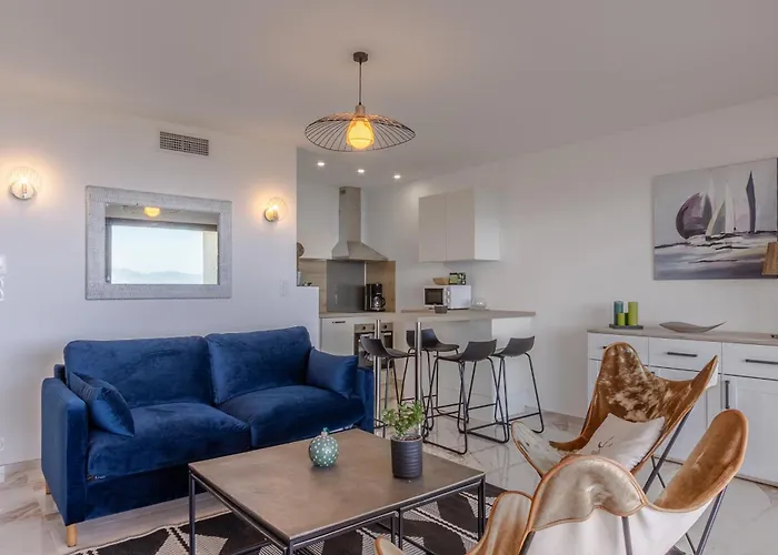 Magadhja Fiurita - Appt Climatise - Vue Appartement Pietrosella