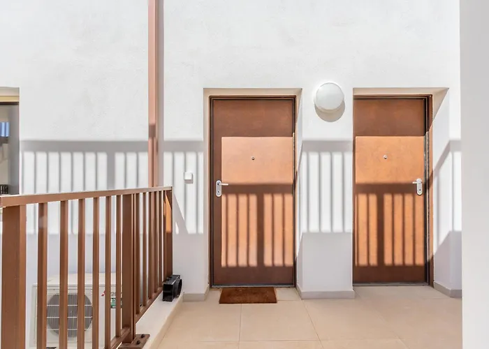 Magadhja Fiurita - Appt Climatise - Vue Appartement *